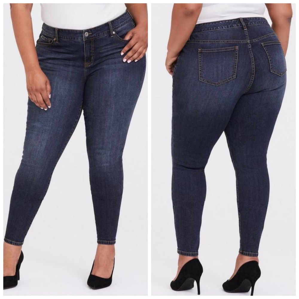 Torid Mid Rise Skinny Jean Vintage Stretch Dark Wash Denim Jeans Plus Size 20T